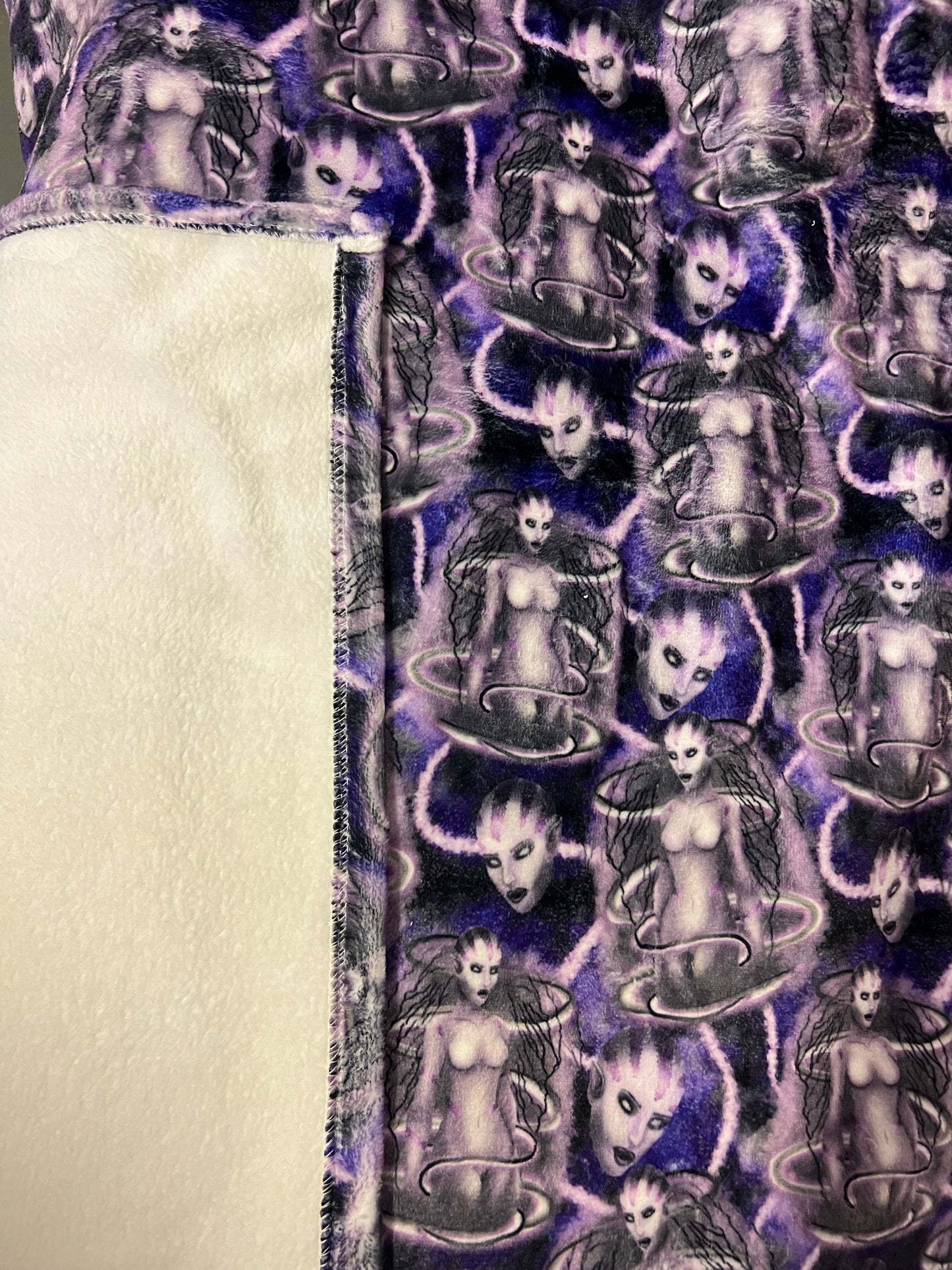 Custom Printery - Print your own Blanket