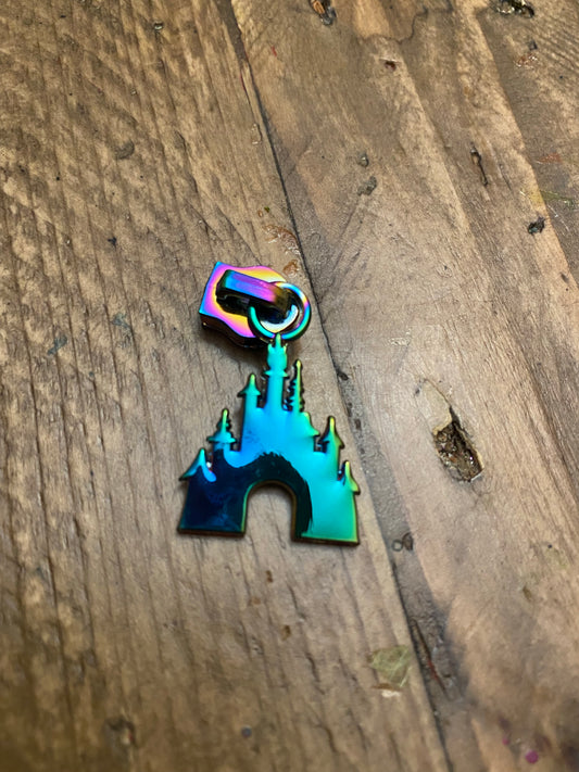 Magical Kingdom Zipper Pull - Retail